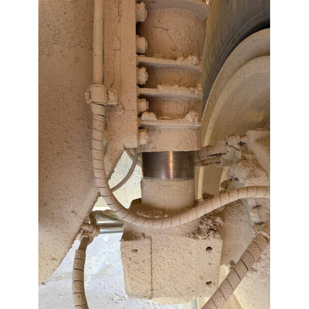 2017 Caterpillar 777G-47997992