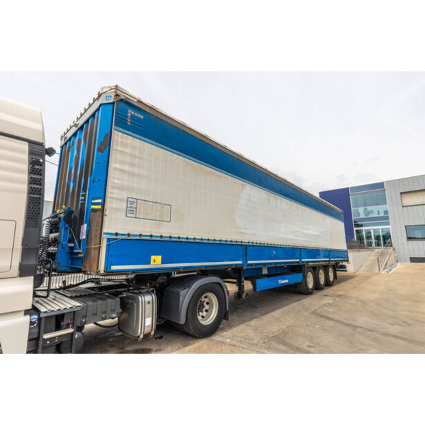 2015 Krone P27-47998908