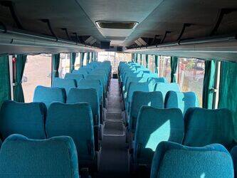 2010-mercedes-benz-merc-benz0500rsd-bus-47999973