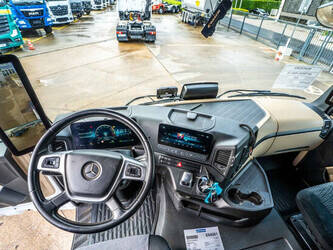 2021-mercedes-benz-actros-1842-ls-48000431