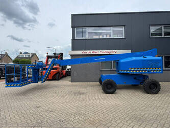 Image for TELESCOPIC BOOM LIFTS 2000 Genie S45