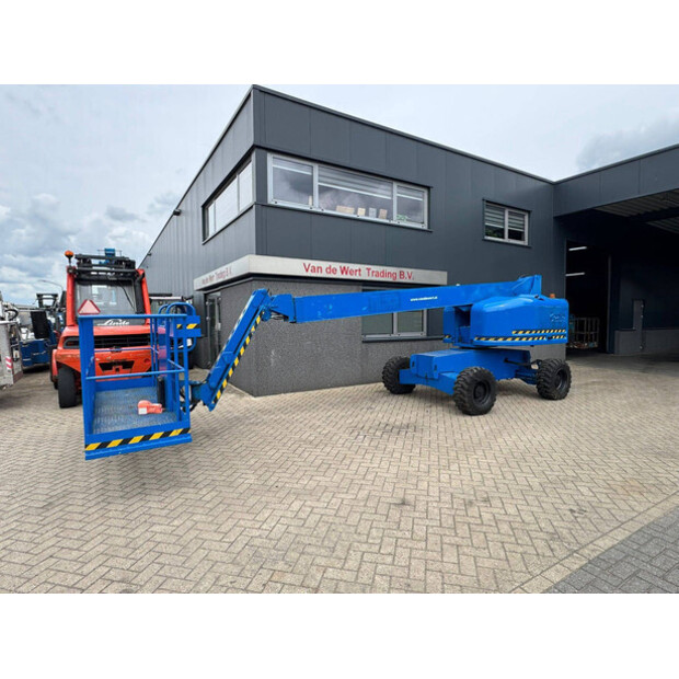 2000 Genie S45-48000775