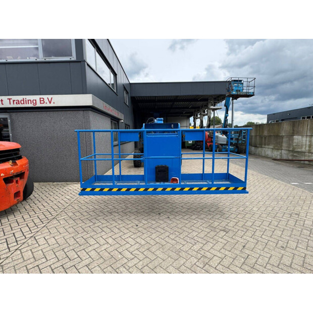 2000 Genie S45-48000778