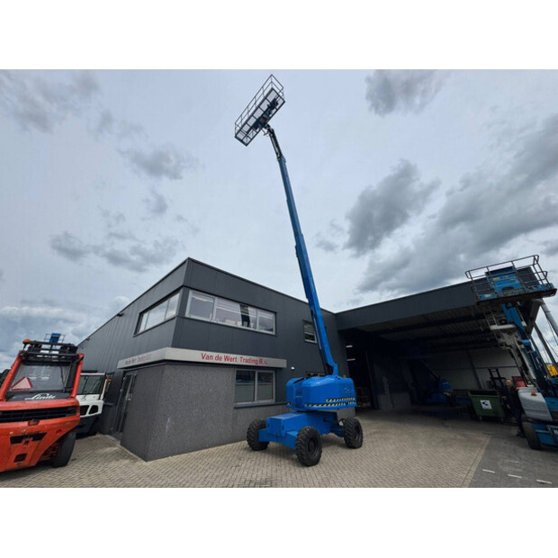 2000 Genie S45-48000787