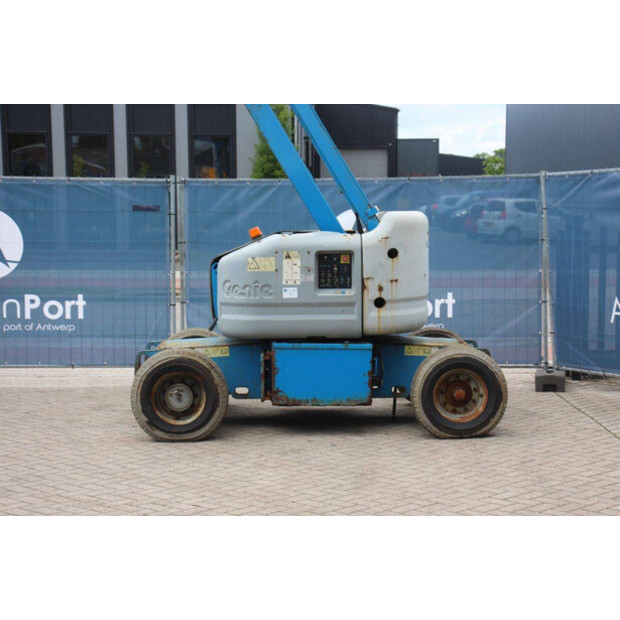 2009 جيني Z45/25J-48000917