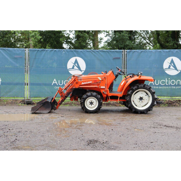 KUBOTA Saturn X-20-48001952
