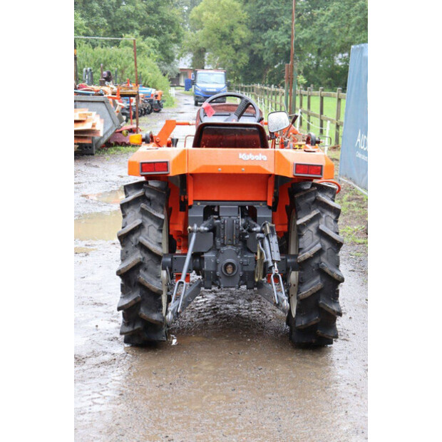 KUBOTA Saturn X-20-48001955
