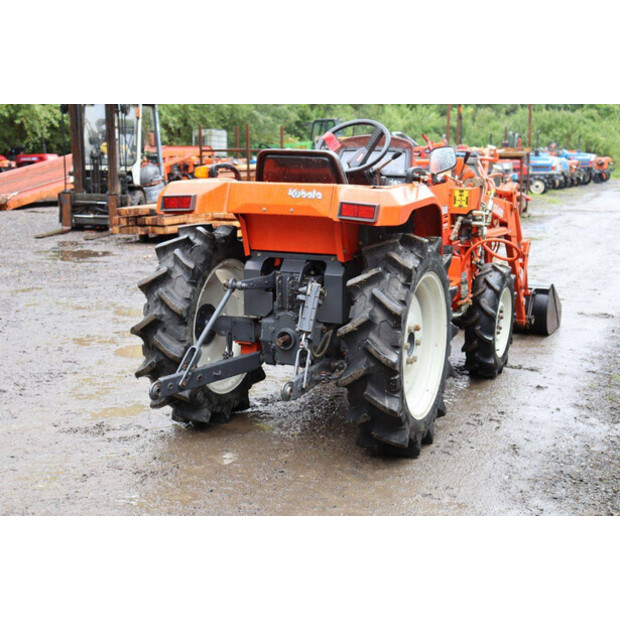 KUBOTA Saturn X-20-48001956