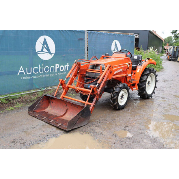 KUBOTA Saturn X-20-48001959
