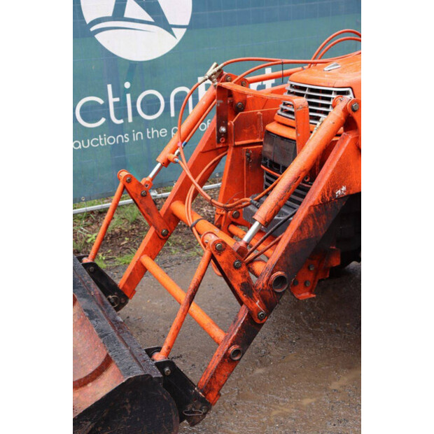 KUBOTA Saturn X-20-48001961