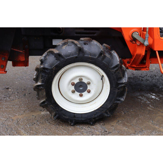 KUBOTA Saturn X-20-48001964