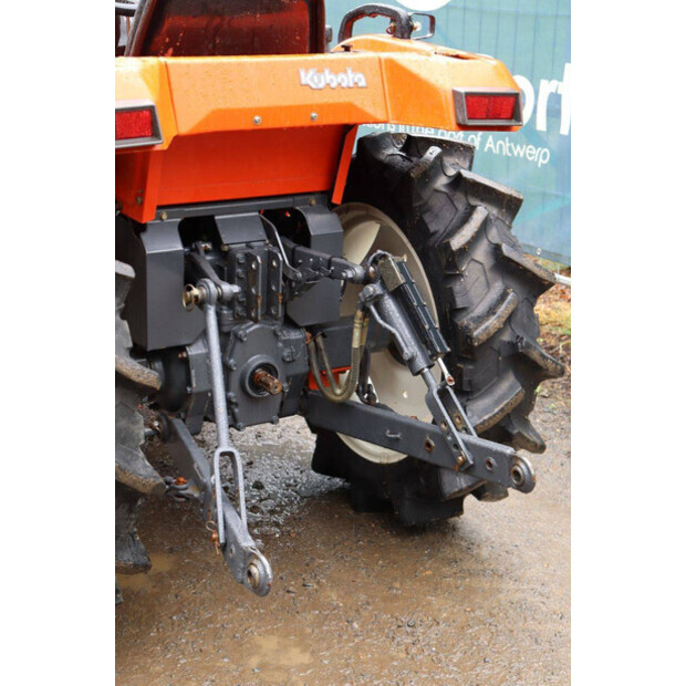 KUBOTA Saturn X-20-48001966