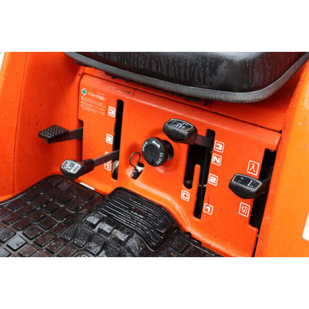 KUBOTA Saturn X-20-48001976