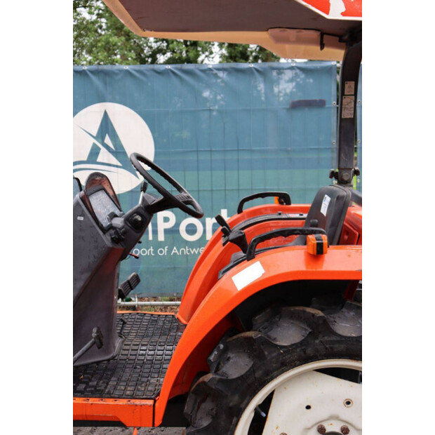 KUBOTA GT-3-48002228