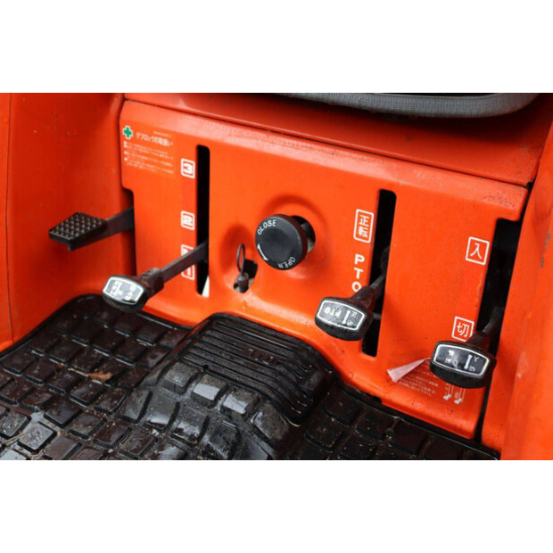 KUBOTA GT-3-48002240