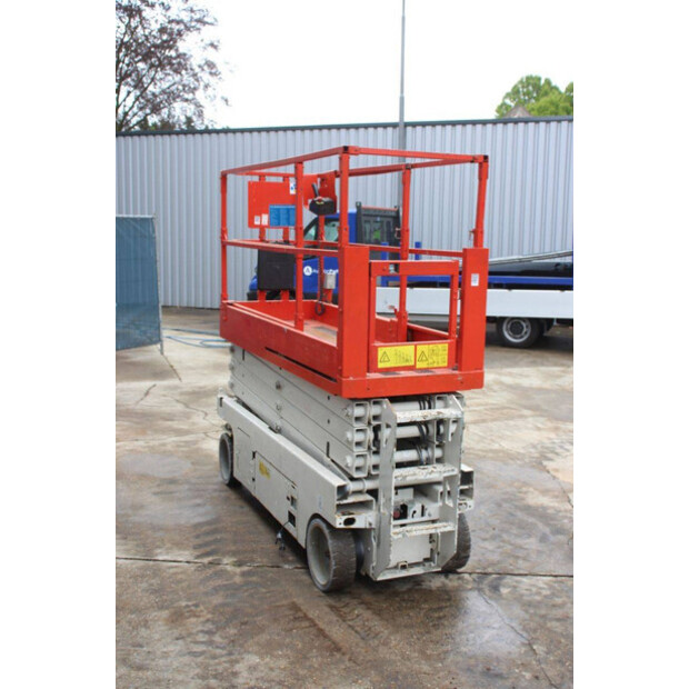 2012 Genie GS-2632-48002317
