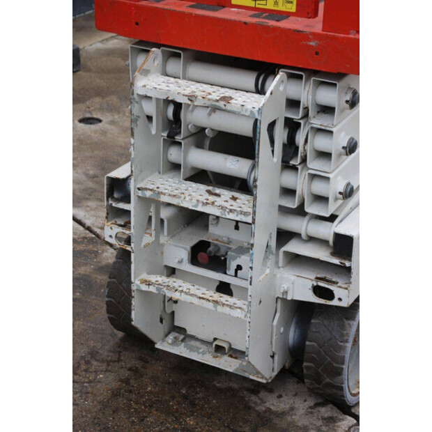 2012 Genie GS-2632-48002322