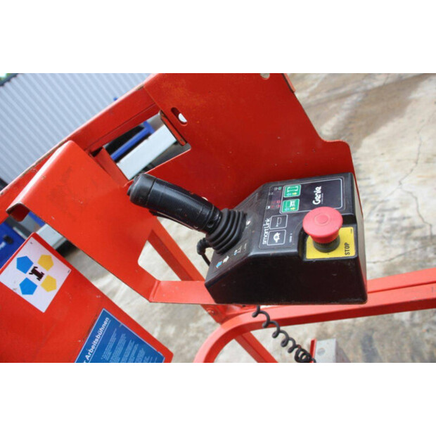2012 Genie GS-2632-48002327
