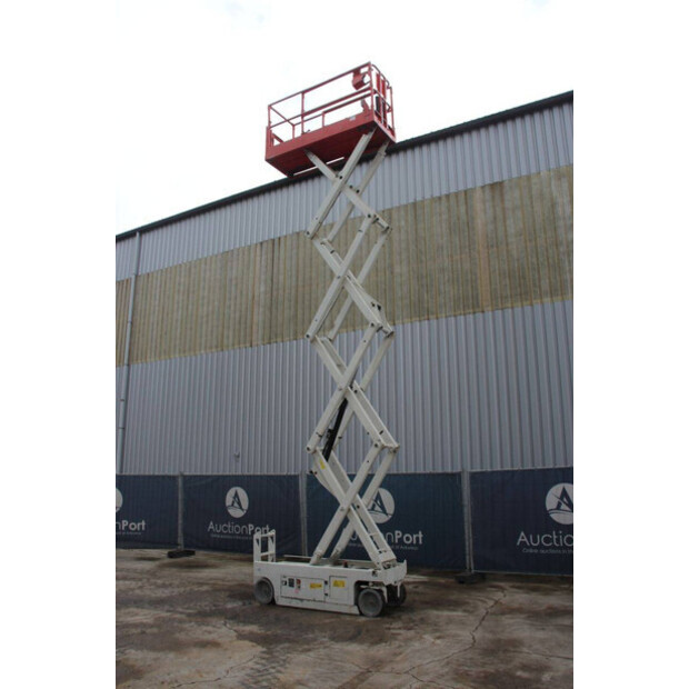 2012 Genie GS-2632-48002334
