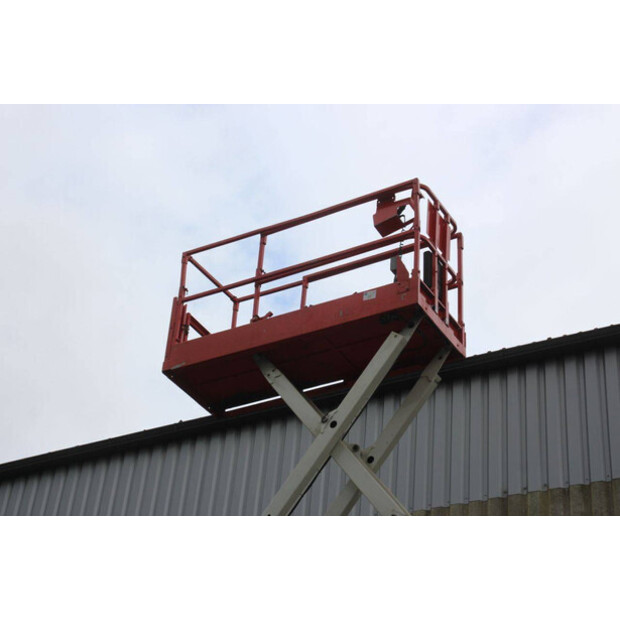 2012 Genie GS-2632-48002335