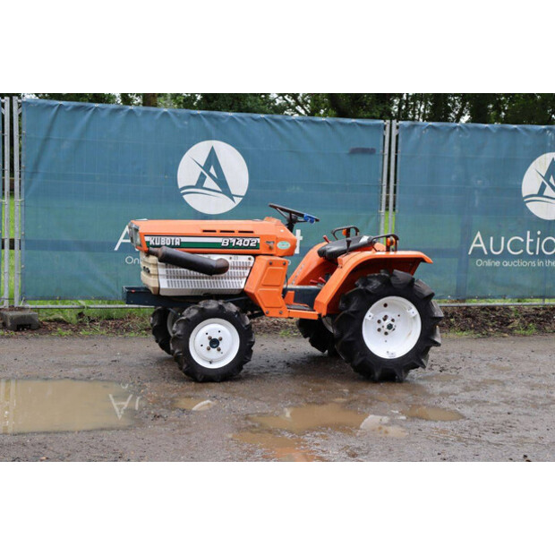 KUBOTA B1402DT-48002936