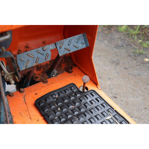 KUBOTA B1402DT-48002964