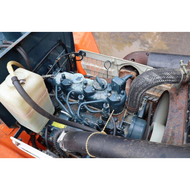 KUBOTA B1402DT-48002968