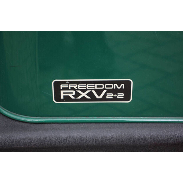 2019 EZ-GO RXV-48003304