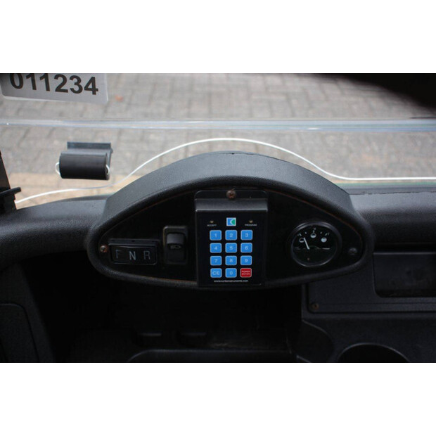 2019 EZ-GO RXV-48003315