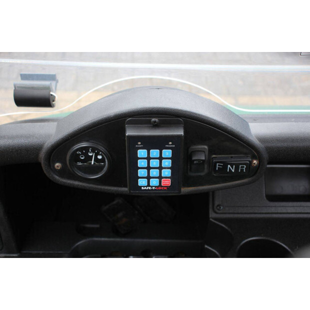 2019 EZ-GO RXV-48003381