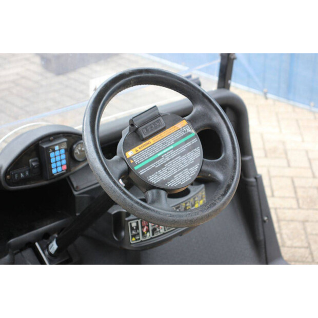 2019 EZ-GO RXV-48003436