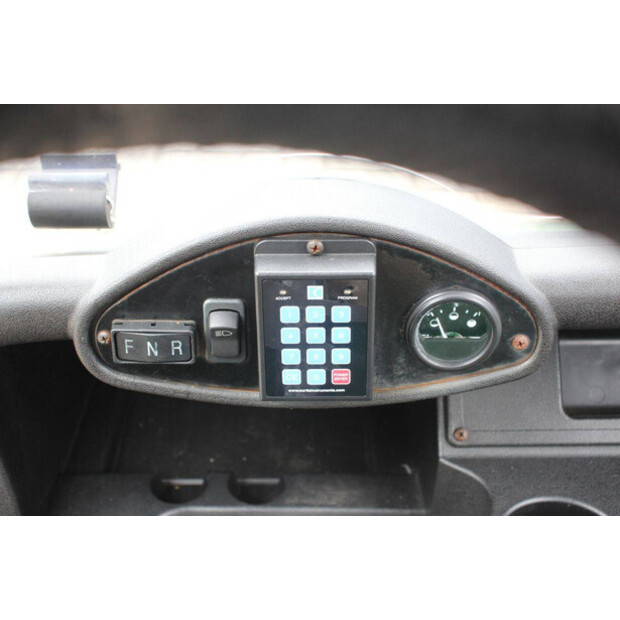 2019 EZ-GO RXV-48003440