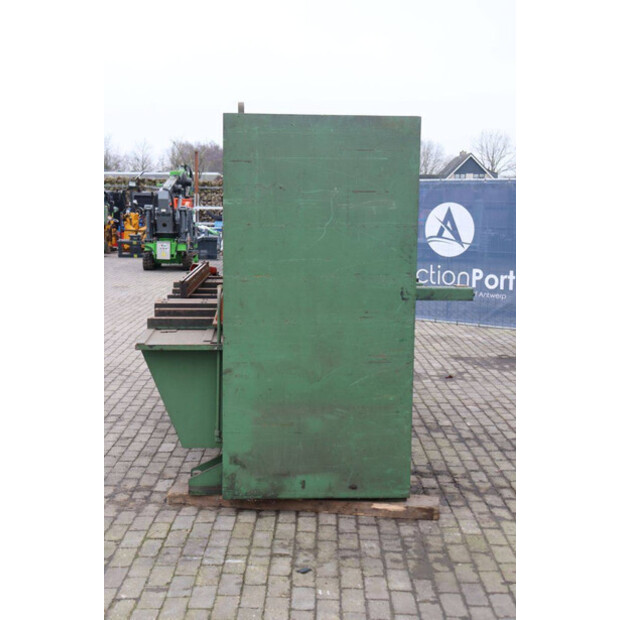 1984 Haco TS 3012-48003733