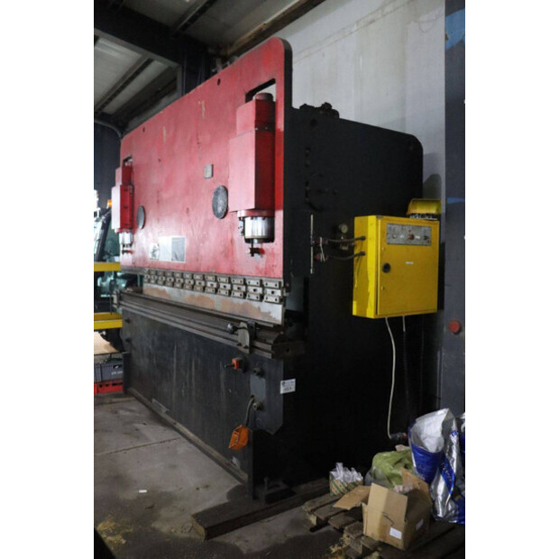 2010 Shandong WF67Y-48003771