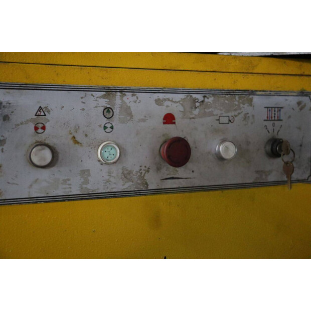 2010 Shandong WF67Y-48003782