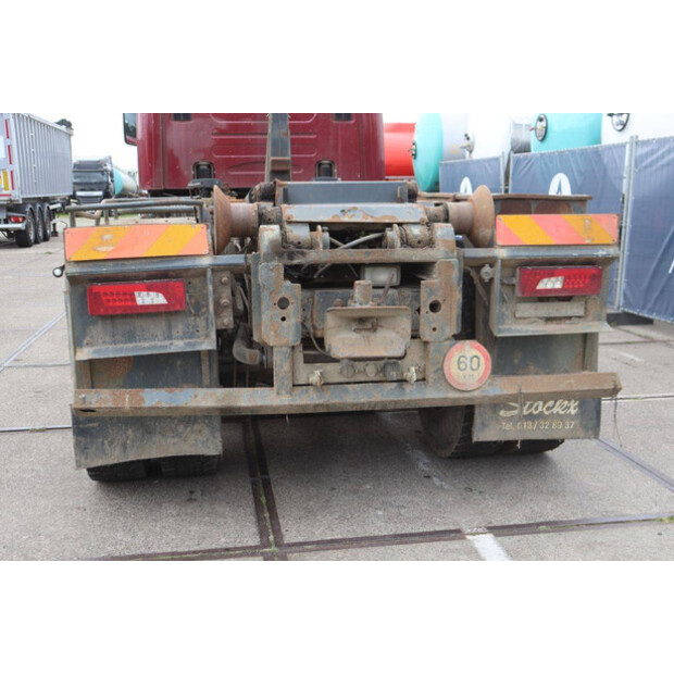 1999 Scania P114CB6X4HZ-48004041