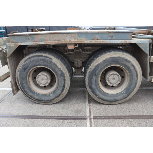 1999 Scania P114CB6X4HZ-48004046