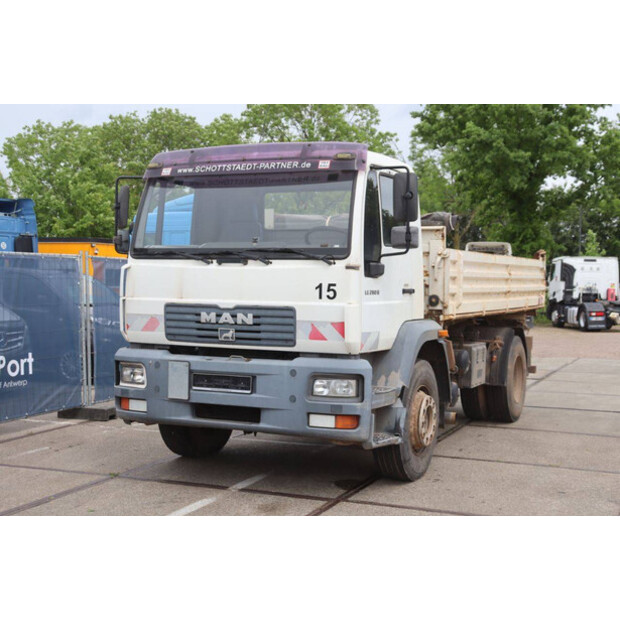 MAN LE 280 B-48004412