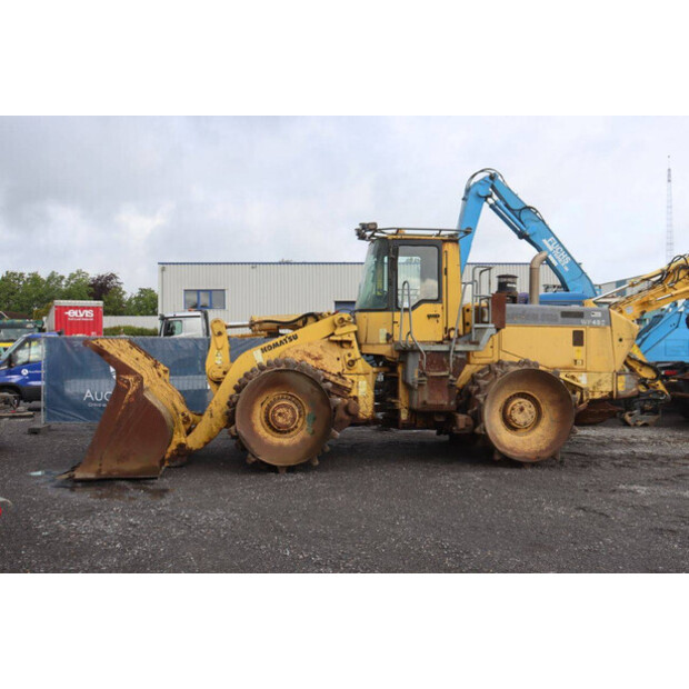 2003 Komatsu WF450-3D-48004770