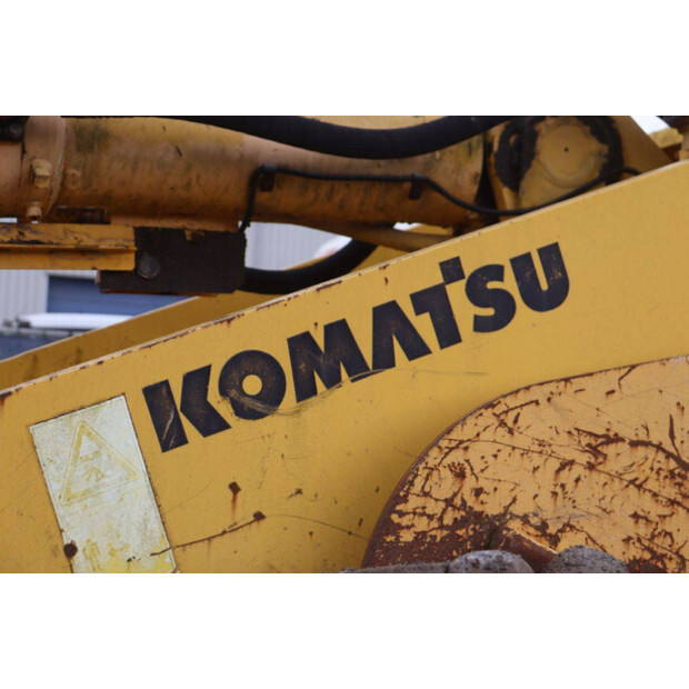 2003 Komatsu WF450-3D-48004782