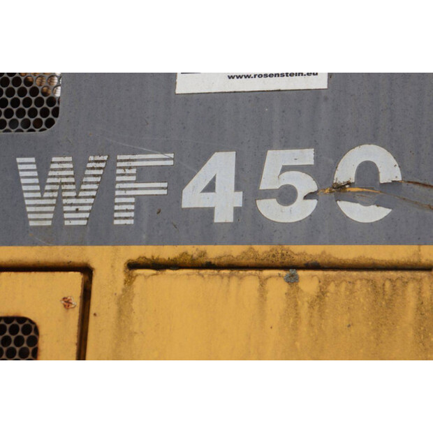 2003 Komatsu WF450-3D-48004791