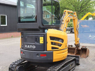 kato-27-v4-1465333-48005629