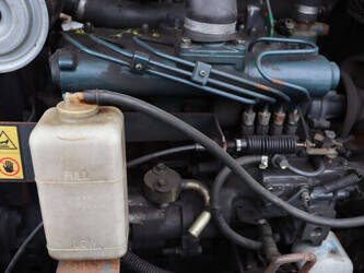 2000-hitachi-ex40-02-1465383-48007402
