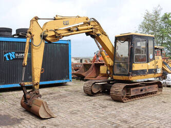 caterpillar-e70b-1465387-48007540