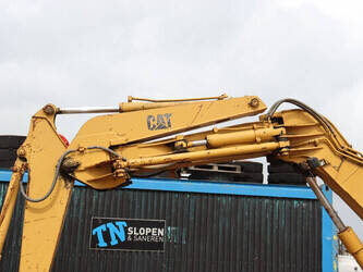 caterpillar-e70b-1465387-48007543
