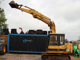 caterpillar-e70b-1465387-48007576