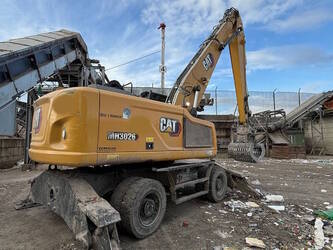 صورة ل 2021 كاتربيلر MH3026
