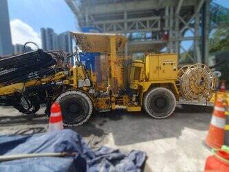 2011-atlas-copco-boomer-282-48020294