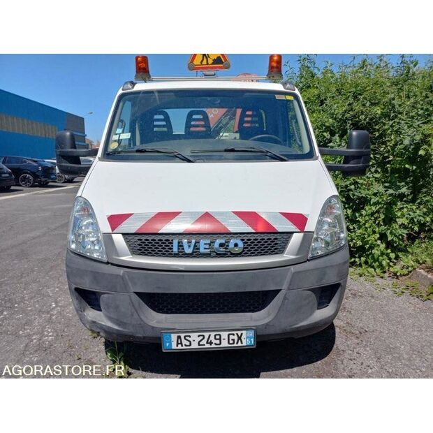 2010 Iveco 65C18-48024337