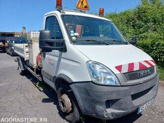 2010-iveco-65c18-1465683-48024338